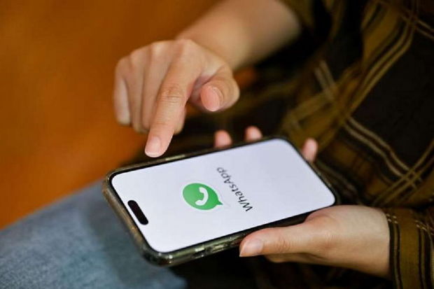 whatsapp-istifadecilerinin-telefonunu-dinleyirmi